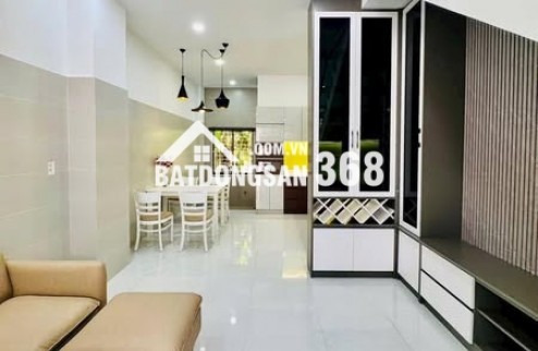 Gần chợ Vườn Lài ngã tư ga hẻm ô tô nhà ngon vào ở ngay nhìn là thích